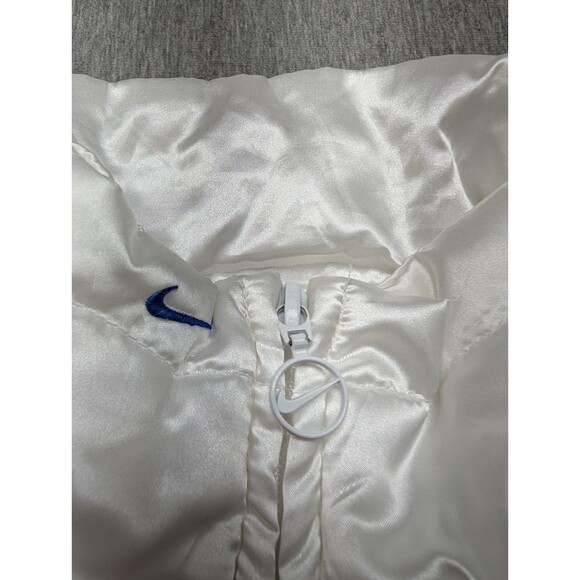 Idaho Boise State Football Classic Women's XL Puffer Vest NIKE White Satin - Picture 5 of 9